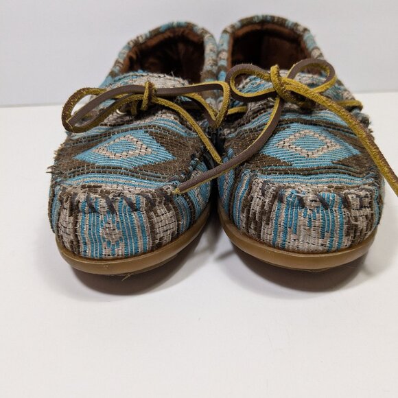 Minnetonka Baja Aztec Tribal Print Turquoise Geometric Hardsole Moccasin 8.5 - Picture 2 of 14